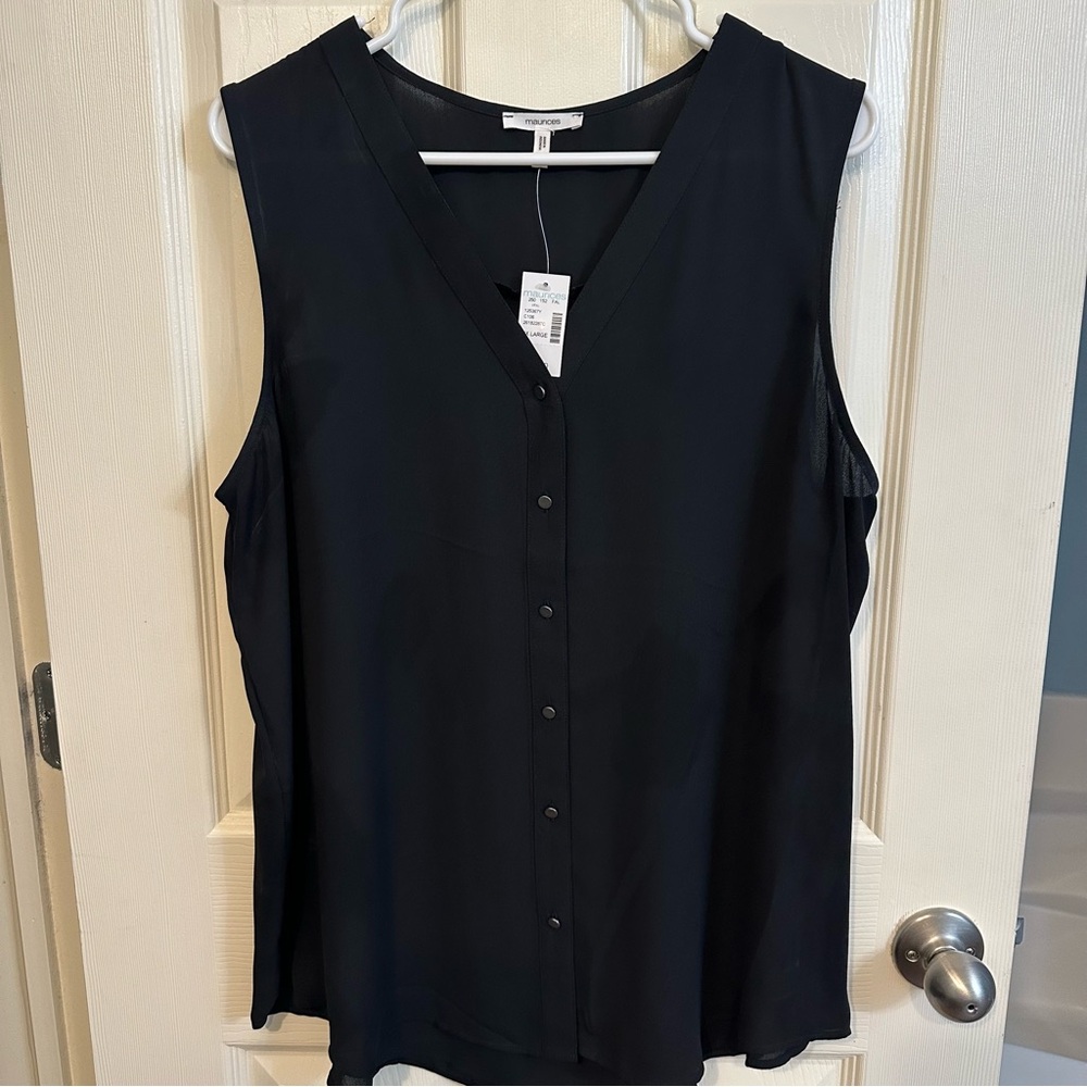 NWT Women’s Maurices Black V-Neck Sleeveless Blouse, size XXL
